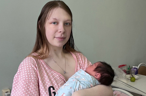 20-летняя ивановка стала мамой в пятый раз